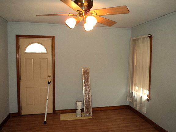 4th image of 8808 S Mozart Ave