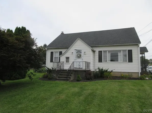 429 E Lawn Rd, Nazareth, PA 18064