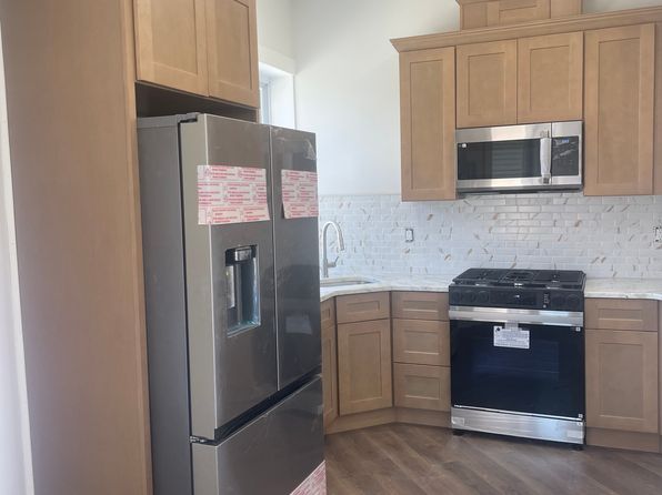 295 Main St #1