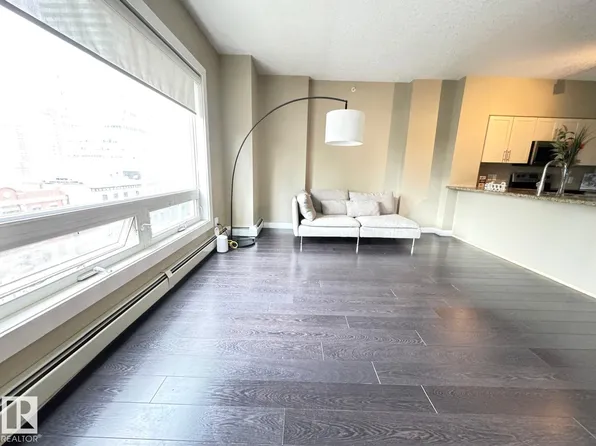 10136 104th St NW #702, Edmonton, AB T5J 0B5