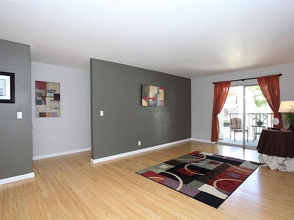 4th image of 259 N Capitol Ave Unit 282