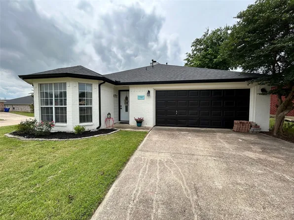 2701 Jennie Wells Dr, Mansfield, TX 76063