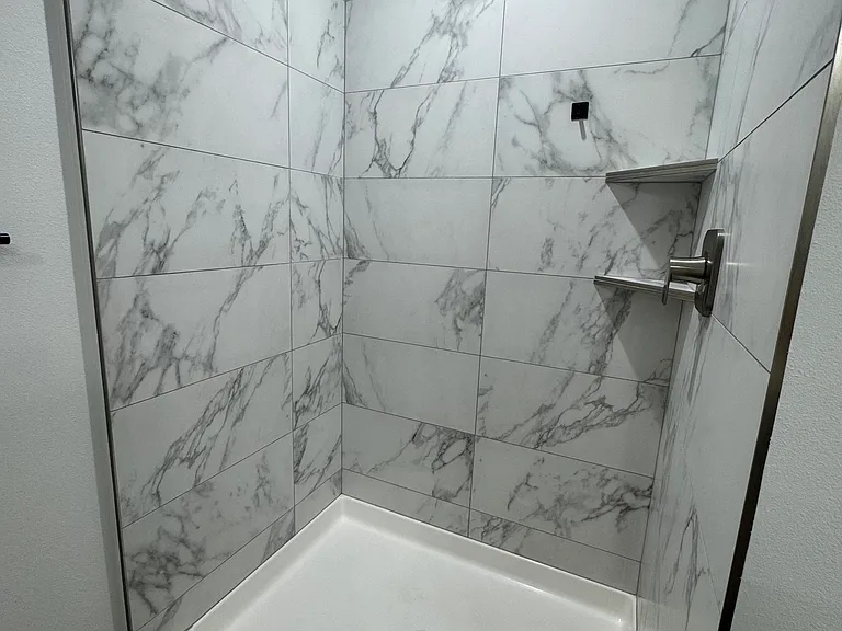 1010 S Julia St — Photo 6