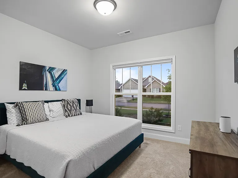185 Williams Pointe Blvd — Photo 4