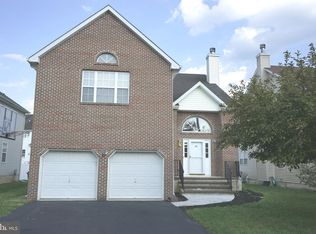 24 Yorkshire Village Rd, Lawrence, NJ 08648