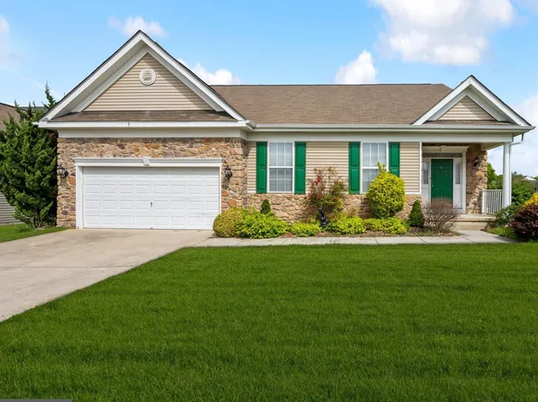 15 Shelly St, Sicklerville, NJ 08081