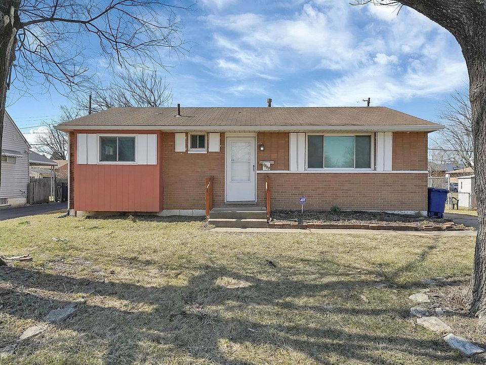 1st image of 1703 Geraldine Ave
