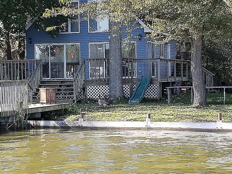2nd image of 35795 N Cedar Is