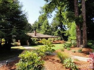 2370 Rio Vista Ln, Rio Dell, CA 95562