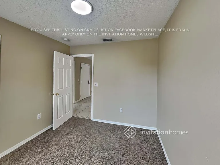 465 Gannet Ct — Photo 6