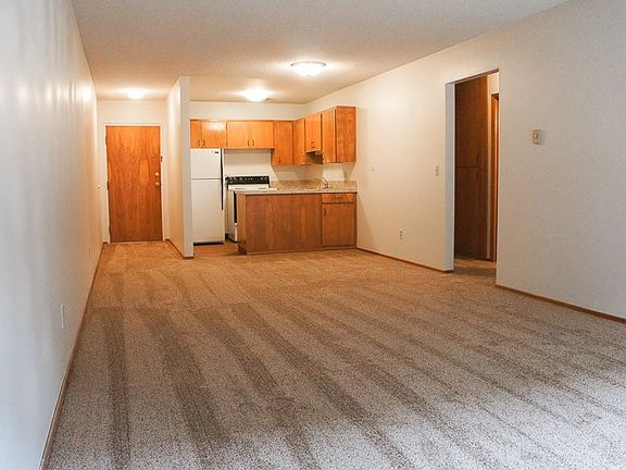 3rd image of 1332 NE 21st Ave APT 10