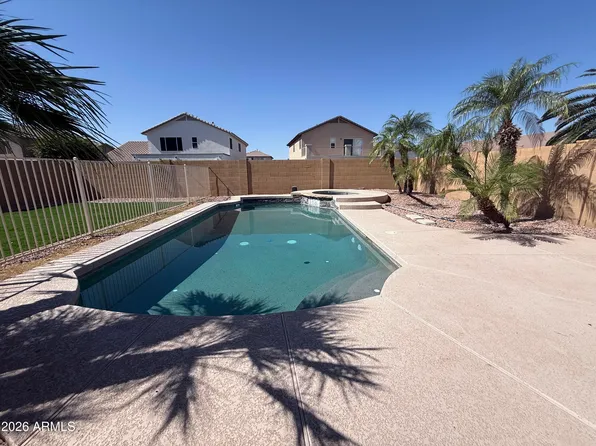 8237 W Quail Avenue, Peoria, AZ 85382