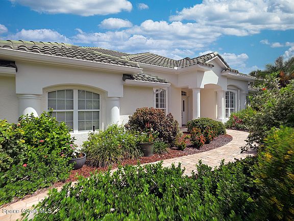 5th image of 120 Bayshore Dr