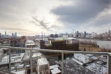 Rented by Space Marketing Shop