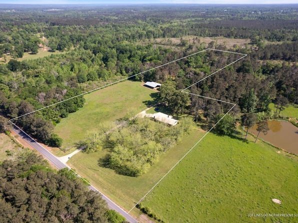 242 Siloam Rd, Magee, MS 39111