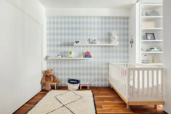 Sold by Compass | media 5