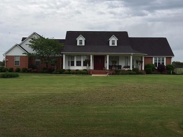 Front view 