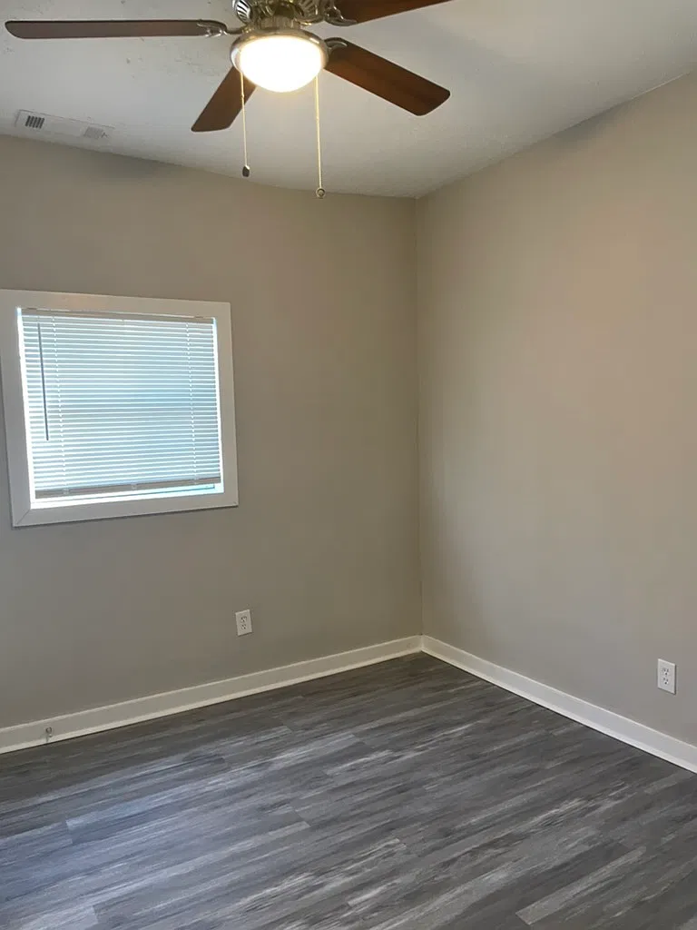 215 Fendig Street - 1 — Photo 3