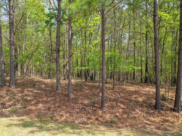 1018 Pineknoll Lane, Lincolnton, GA 30817