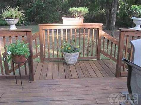 Rear deck