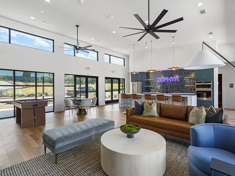 Community clubhouse with full kitchen, TV, Futsal and bathrooms. Great for entertaining