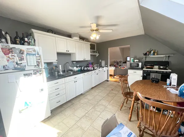 48 Hillside St #3, Roxbury Crossing, MA 02120