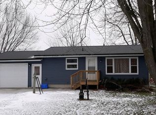 810 Eastwood St, Withee, WI 54498