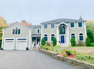 4 Red Brook Ln, Scarborough, ME 04074