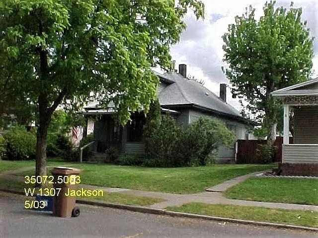 1307 W Jackson Ave — Photo 5
