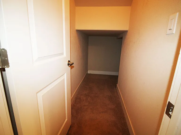 523 High Tech Dr — Photo 12