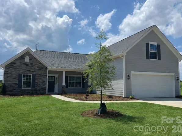 262 Corrie Ann Dr, Concord, NC 28027