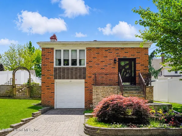 128 Ramble Rd, Staten Island, NY 10308