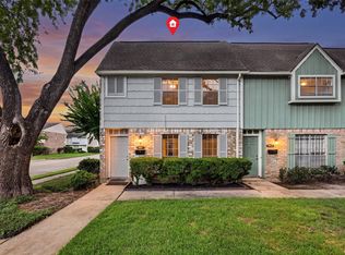 8101 Amelia Rd #401-D, Houston, TX 77055