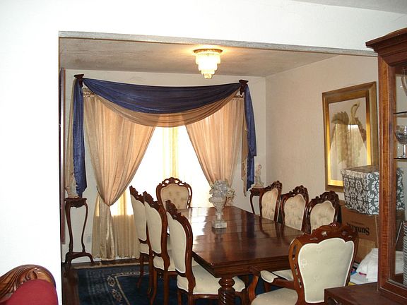 huge formal dining area