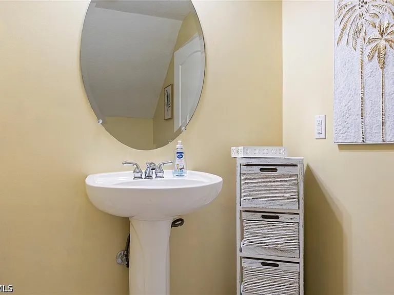 3210 Cottonwood Bnd #803 — Photo 28