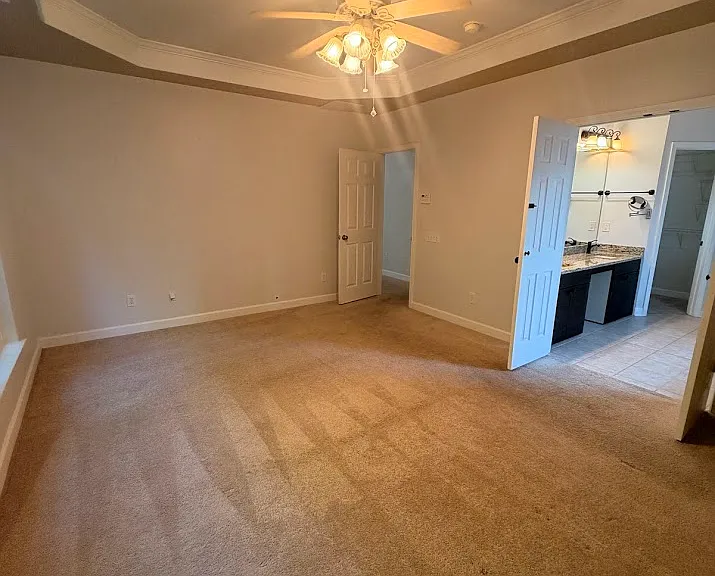 12019 Humboldt Dr — Photo 15