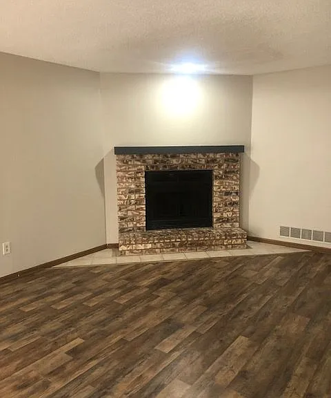 203 NE Greystone Dr #203 — Photo 4