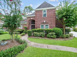 19 Swallow Tail Ct, Spring, TX 77381