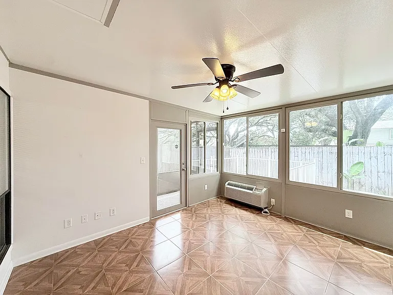 6069 Hilburn Rd — Photo 14