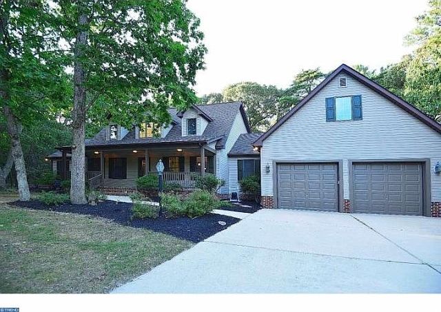 1st image of 32839 Woods Dr