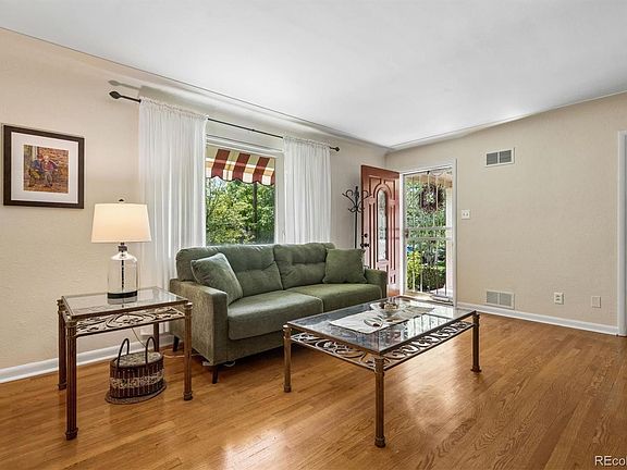 3rd image of 2835 Dahlia Street