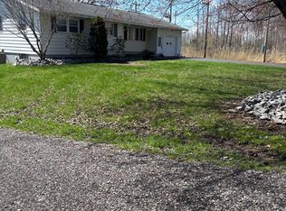 6266 Island Rd #1, Cicero, NY 13039