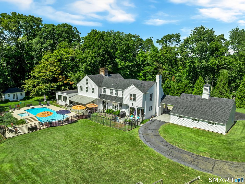 1st image of 40 Brookhills Road