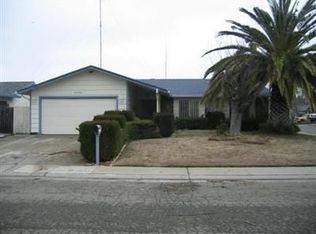 8330 Southfields Cir, Sacramento, CA 95828