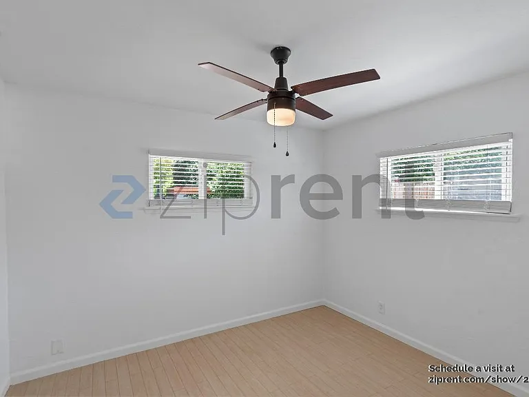 1580 Placer Dr — Photo 18