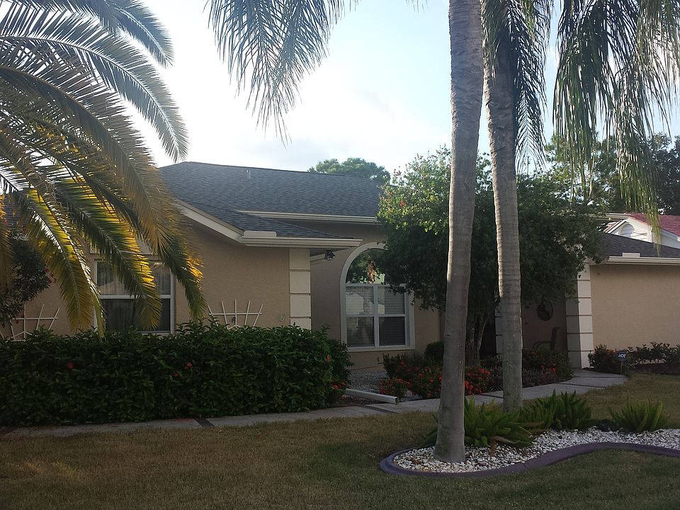 1st image of 3744 Surrey Ln
