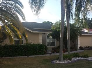 3744 Surrey Ln, Sarasota, FL 34235