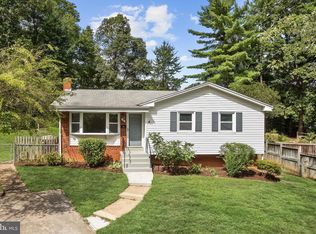 6 Orange Ct, Greenbelt, MD 20770