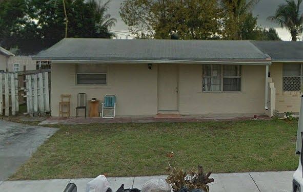 1st image of 1730 SW 70th Way