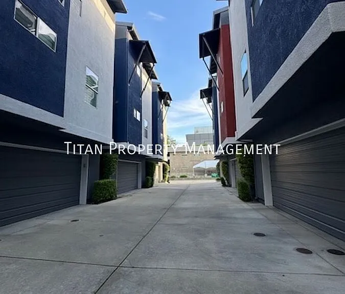 1722 W Socap Walk — Photo 3